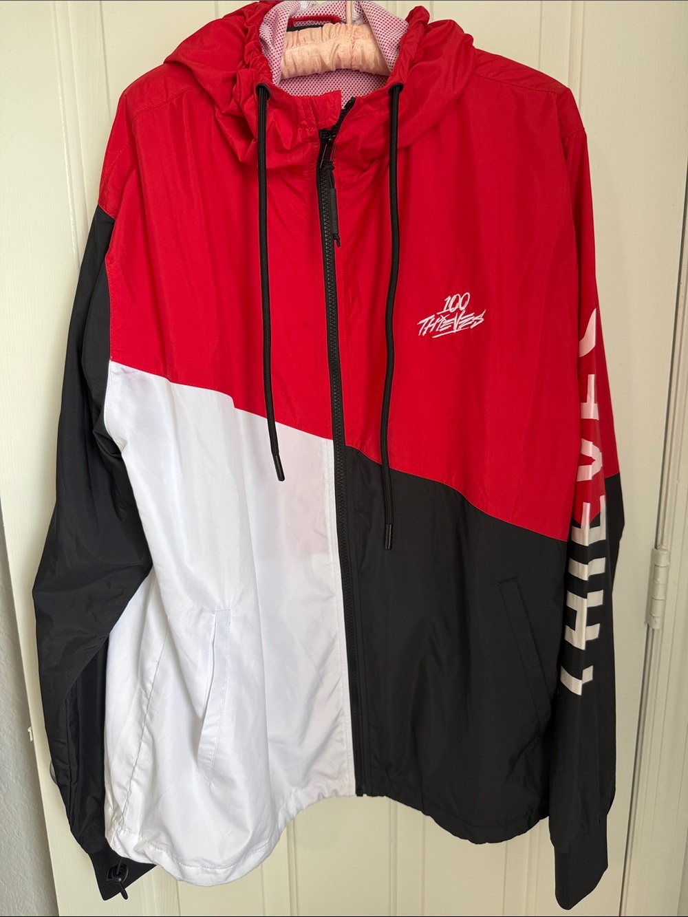 100 Thieves Tri-Color Zip Windbreaker FW19 Red Black White limited edition drop